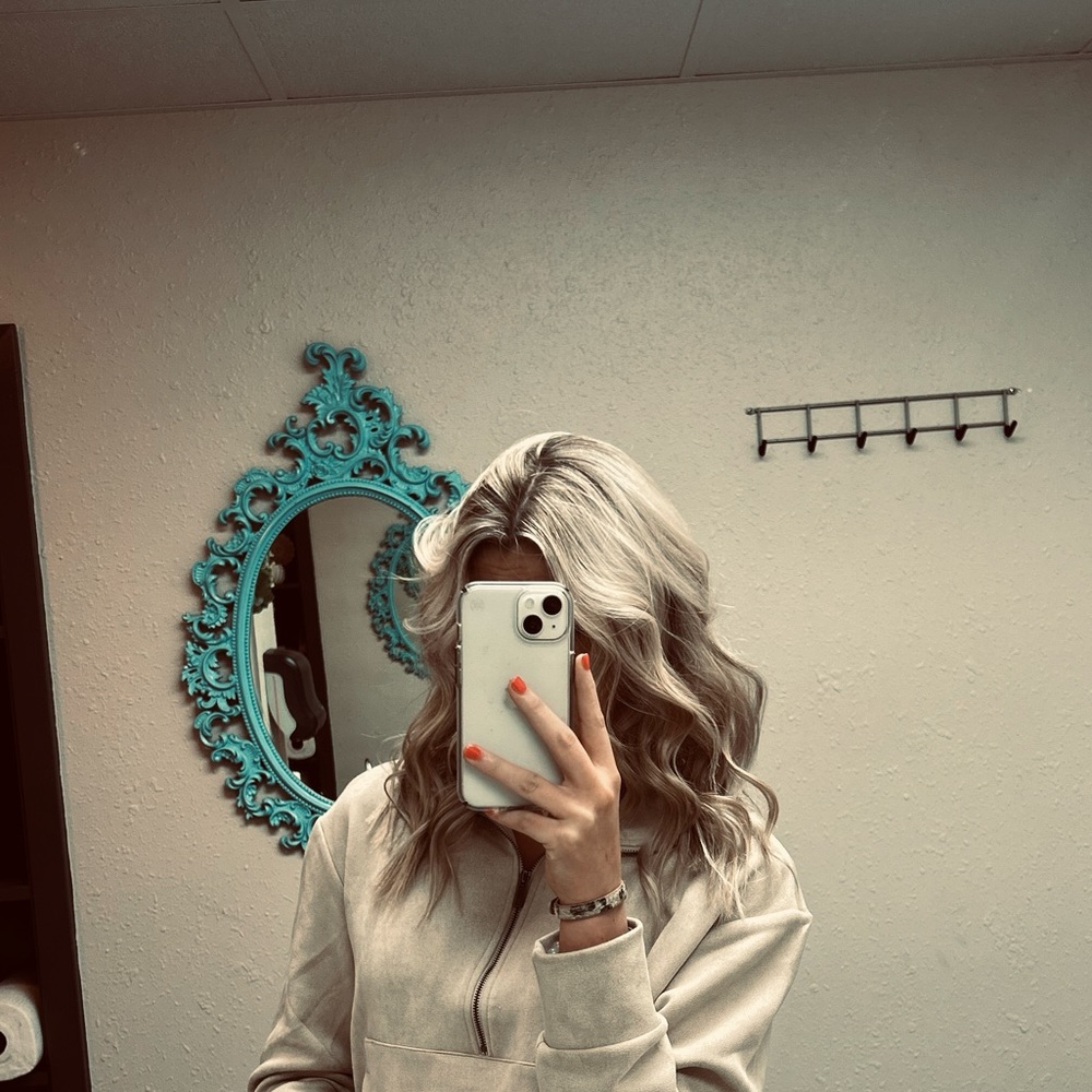 Meet your Posher, Mekenzie